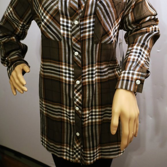 Relativity Plaid Button down - Picture 2 of 8